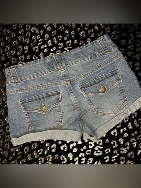 Y2k cuff shorts